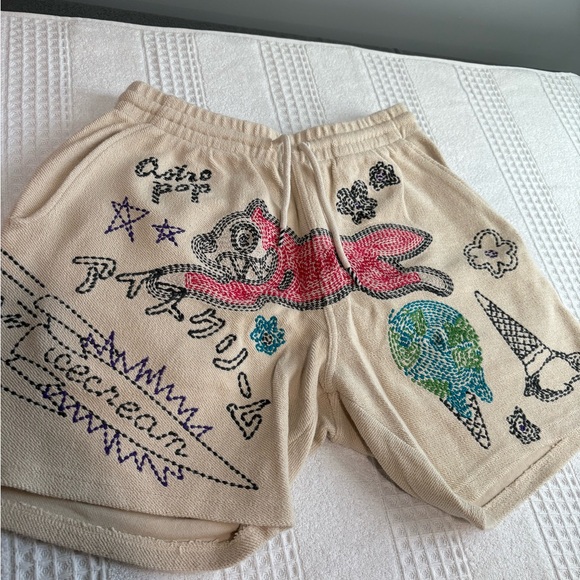 Icecream Beige Textured Fabric Men’s Shorts